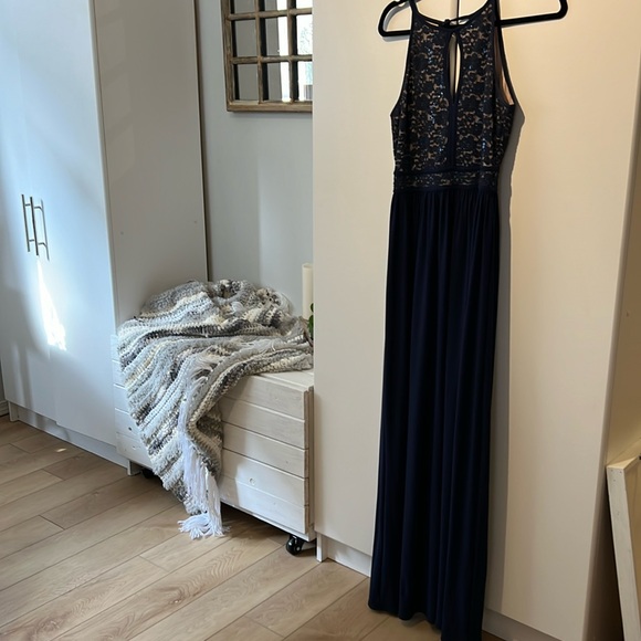 Laura size 8 floor length dress navy blue - Picture 1 of 3